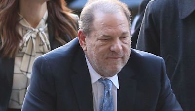 Weinstein vuelve a prisión tras destaparse un supuesto trato VIP mientras fue hospitalizado