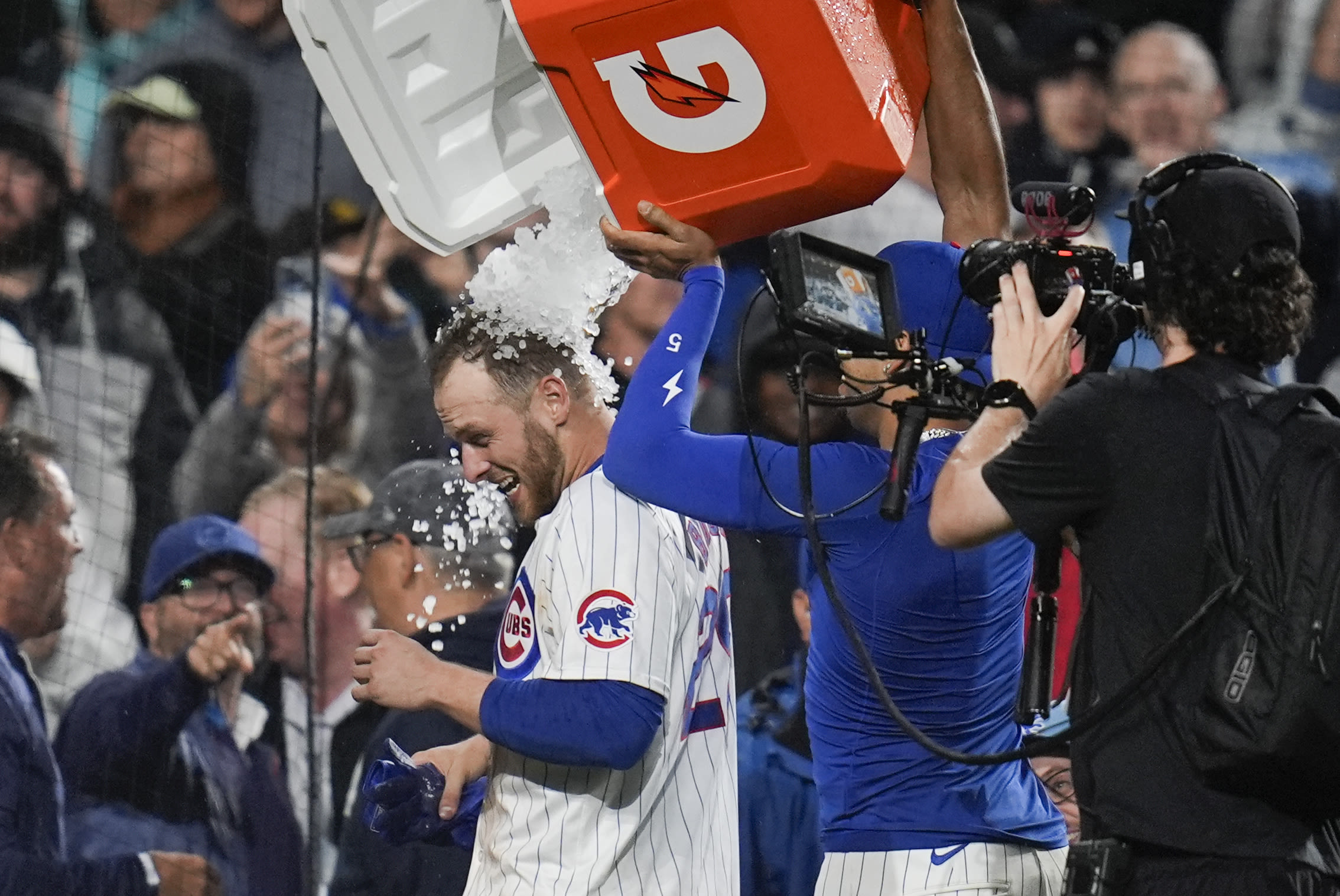 Busch hits game-ending HR, Bellinger goes deep in return as Cubs beat Padres 3-2