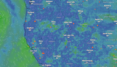 Huge Oregon wildfire sparks mass evacuations - mapped