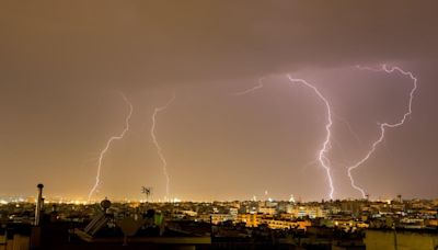 SUIVI DES ORAGES EN DIRECT : orages violents dans le Centre