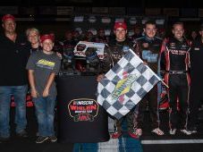 One for the family: Trevor Catalano hangs on for emotional Whelen Modified Tour win at Monadnock Speedway