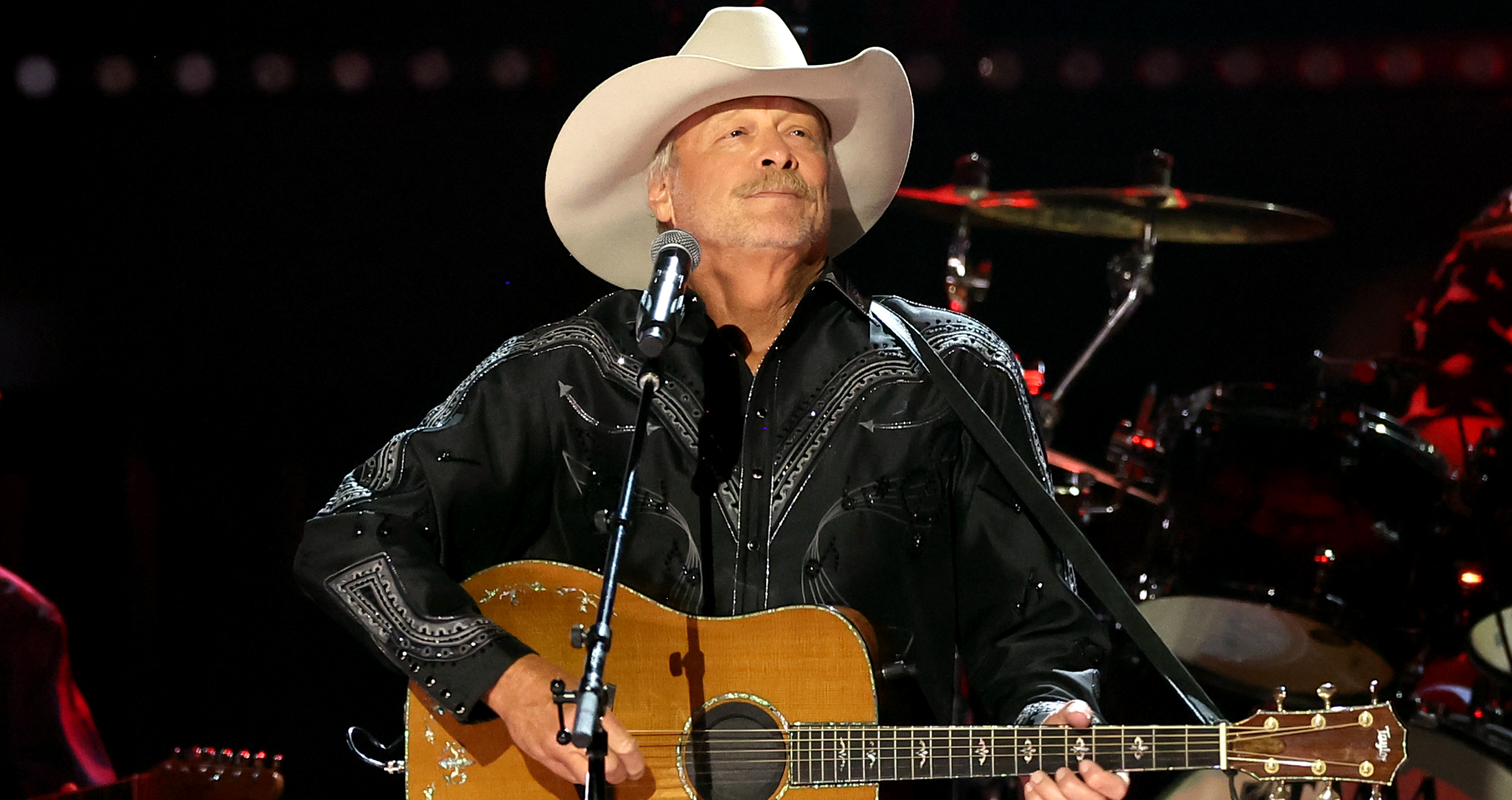 Alan Jackson announces his farewell tour after more than a decade of performing with Charcot-Marie-Tooth disease. Here's what to know about the neurological condition.