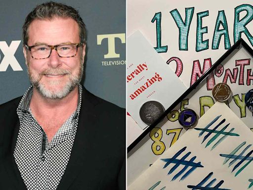 Dean McDermott Celebrates 1 Year of Sobriety: 'A Beautiful Life Awaits'