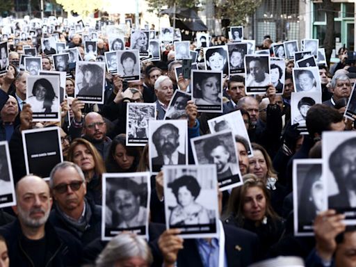 Families still wait for justice 30 years after deadly attack on Buenos Aires Jewish center
