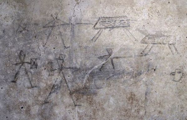Pompeii gladiator drawings suggest children saw ‘extreme form’ of violence | CNN