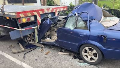 台1線死亡車禍！苗栗男詭異偏移衝撞路邊車 妻子得知腿軟抱頭痛哭