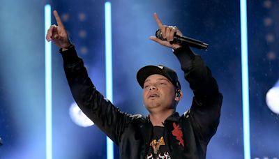 Kane Brown Stops Show To Support Young Fan Being Bullied At School - WDEF