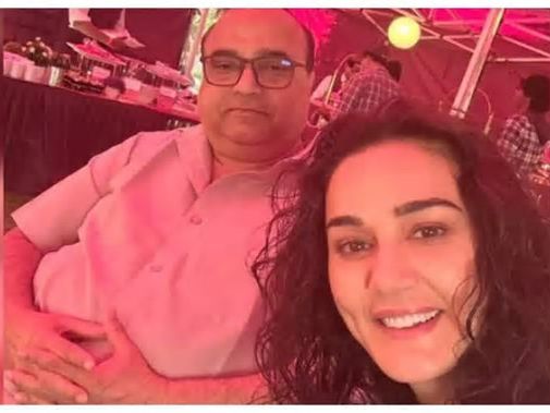 Preity Zinta joins Sunny Deol for 'Lahore 1947' shoot; Pakistani fans ask 'Will you come to Lahore?'