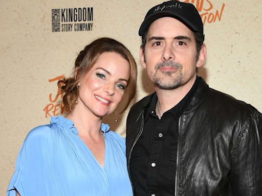 Brad Paisley Pens Sweet Birthday Tribute To Wife Kimberly Williams-Paisley