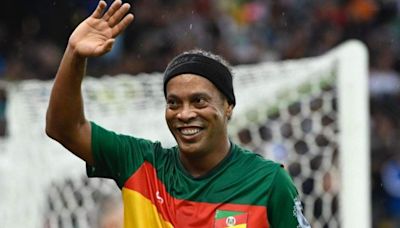 Como comprar ingressos para o Jogo com Ronaldinho Gaúcho em Cariacica