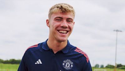 Rasmus Hojlund given new Man Utd shirt number in hint at what Zirkzee will be