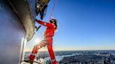 Jared Leto scales Empire State Building to announce Thirty Second to Mars world tour