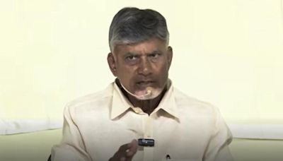 Laddu row: A.P. CM Chandrababu Naidu asks Jagan whether he signed declaration before entering Tirumala temple