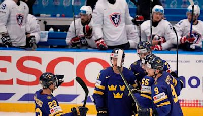 Penguins defenseman Erik Karlsson scores as Sweden beats France