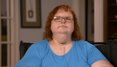 '1000-LB Sisters' Star Tammy Slaton Praised for 'Looking Amazing' in Latest Weight Loss Selfies