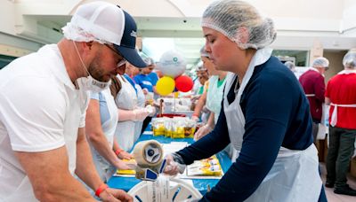 United Way seeks your help in combatting food insecurity through Bucks Knocks Out Hunger