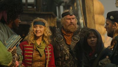 Lisa Kudrow Leads the Time Bandits in Apple TV+ Series Premiere — Grade It!