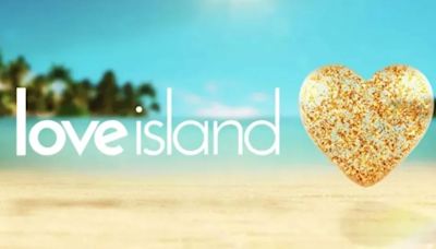 Love Island fans 'spot secret romance’ between stars who AREN’T coupled up