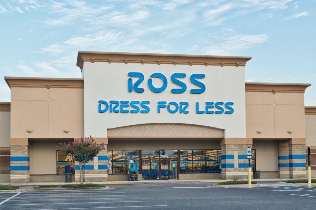 Ross Stores Stock Jumps On Q1 Earnings Beat: Key Metrics, Stock Repurchase And More - Ross Stores (NASDAQ:ROST)