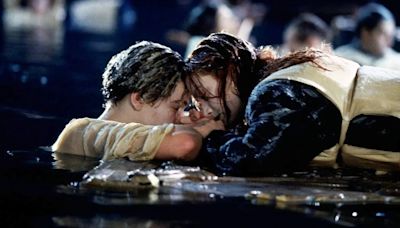 La puerta de ‘Titanic’ en la que no cabía Leo DiCaprio, vendida en una subasta por miles de dólares