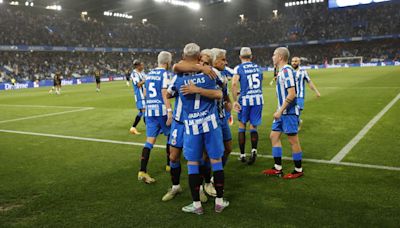 El Deportivo remonta y toma ventaja para Castalia