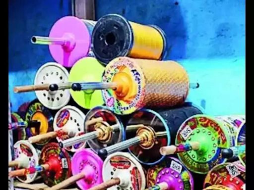 Chinese manjha dealer arrested with 50 rolls from northeast Delhi | India News - Times of India