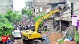 Violent protest halts Nyay Nagar demolition drive | Indore News - Times of India