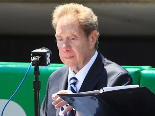 John Sterling excited for his big day, Yankees’ Aaron Boone calls for permanent tribute