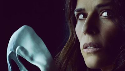 Neve Campbell Reveals 'Lovely' Pay Negotiations for Scream 7 Return