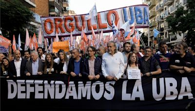 阿根廷砍大學預算 數十萬名示威者抗議
