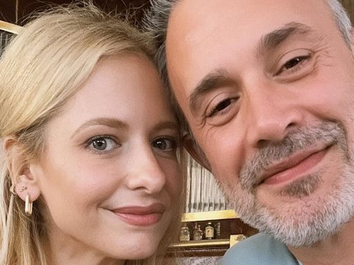 Sarah Michelle Gellar shares rare photo of husband Freddie Prinze Jr.