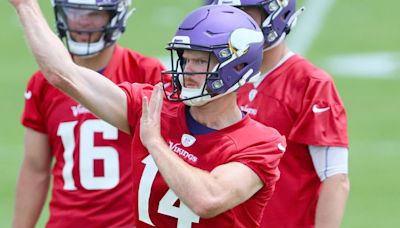 2024 Vikings QB competition: Minnesota hopes Sam Darnold will follow in footsteps of this veteran, per report