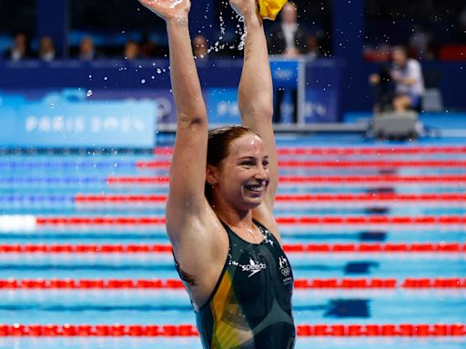 Swimming-Australia's O'Callaghan foils clubmate Titmus for 200m freestyle gold