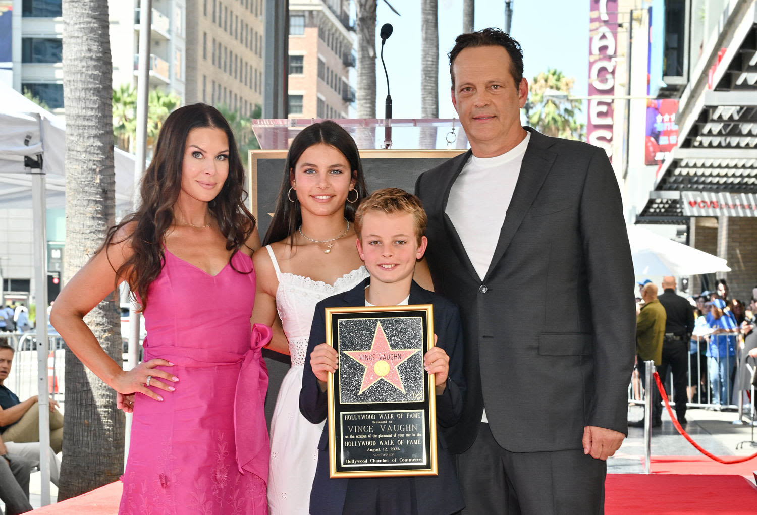 See Vince Vaughn's 2 kids make rare appearance at dad's Hollywood Walk of Fame ceremony