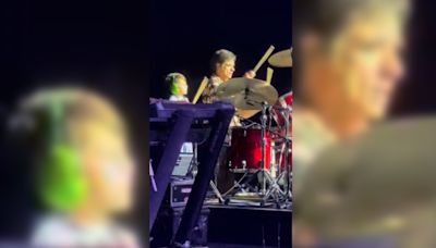 See John Stamos' 6-year-old son Billy play drums during The Beach Boys concert