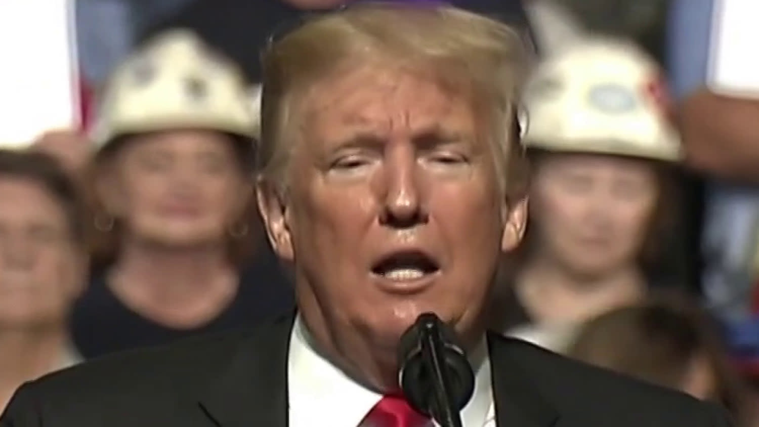 ‘Deranged rant’: Trump rambled about sharks and Al Capone at ‘particularly unhinged’ rally