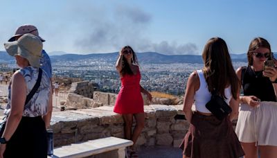 Greece shuts Acropolis during hottest part of day as southern Europe swelters