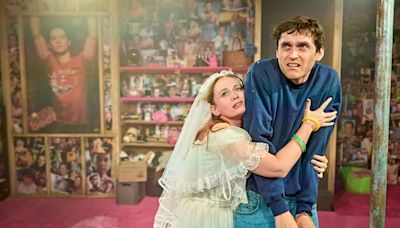 Review: I'M GONNA MARRY YOU TOBEY MAGUIRE, Southwark Playhouse