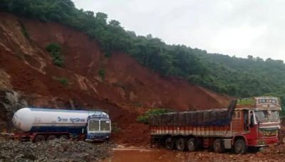 K'taka landslide: Three bodies recovered, 15 feared still trapped under debris