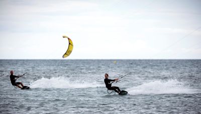 Tödlicher Kiteunfall in der Ostsee: Mann stirbt in Boddengewässer