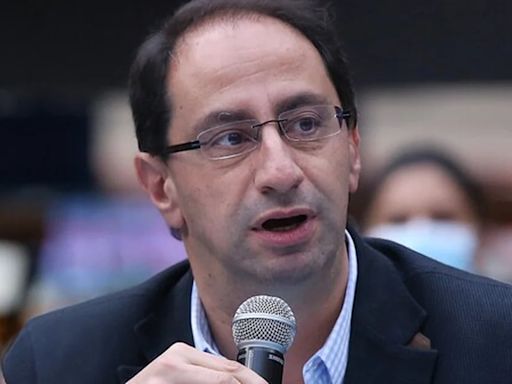 Exministro José Manuel Restrepo respondió a críticas del MinHacienda sobre el Día sin IVA: “Es mezquino decir que no es un buen negocio”