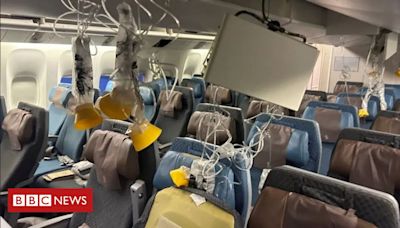 Passageiros detalham 'terror' em voo com turbulência que deixou um morto