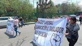 Exservidoras y exservidores de la Nación protestan en delegación del Bienestar