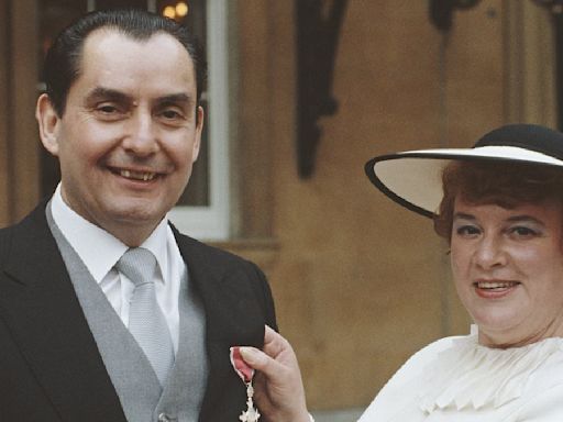 Inside Ray Reardon's scandalous love life as snooker legend dies at 91