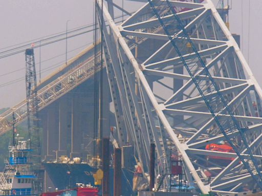 Maryland officials begin process to identify new Key Bridge builder