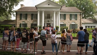 Court rules Elvis’ Graceland mansion cannot be foreclosed upon – for now