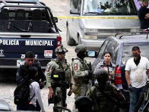 Mexican army kills six migrants, including Indian, during dramatic highway chase