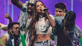 Anitta le prende fuego a Premios Juventud al ritmo de 'Fría', 'Lose Ya Breath' y 'Cria De Favela'