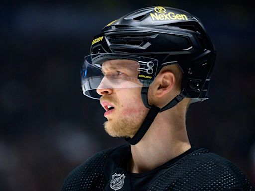 Canucks' Elias Pettersson not making any excuses: Agent