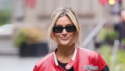 Ashley Roberts shows off her toned abs while leaving Heart FM